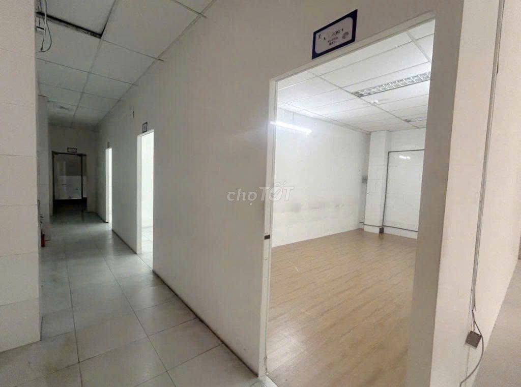 Renting an 8M house in front of the Tây Thạnh internal front.