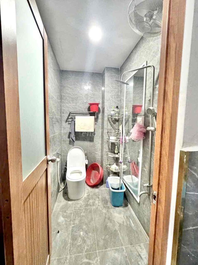4 x16 1 .2 bedroom/2 Full House bathroom, Số 8 Lilong Road