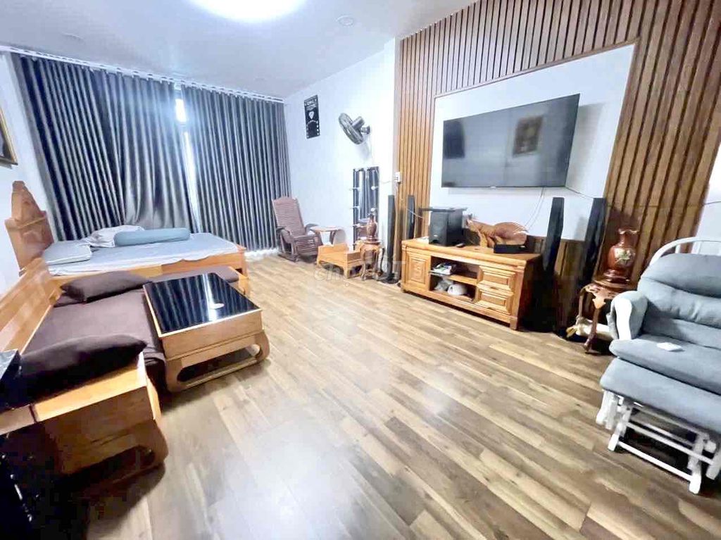 4 x16 1 .2 bedroom/2 Full House bathroom, Số 8 Lilong Road