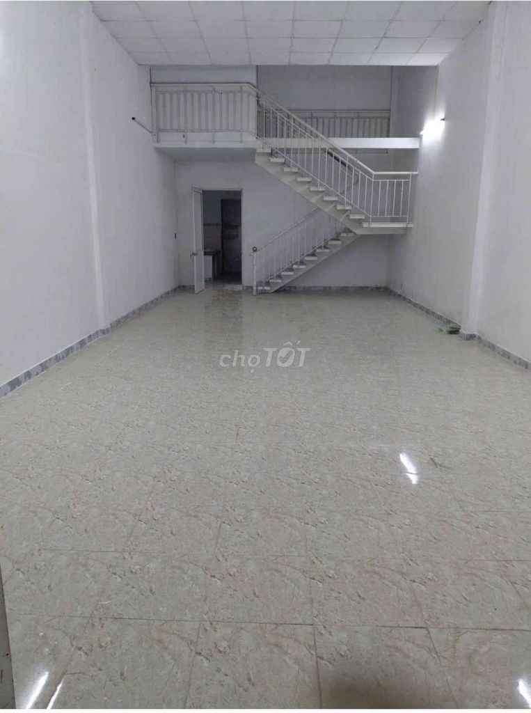 Rent 5 x 20 M with 2 bedroom 2 with a nice P.Tây Thạnh