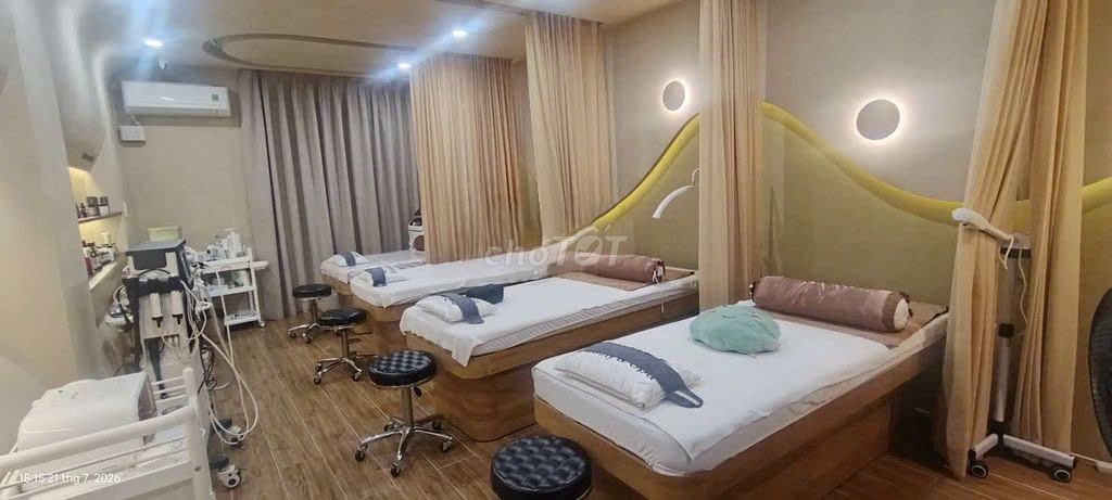Rent an area car alley: 210 X30 M Tô Hiến Thành, 710 14, District 10