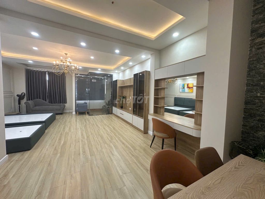 Rent 59 B.Q.q0, District 1 - 8 bedroom, elevator, full interior, 75 million.