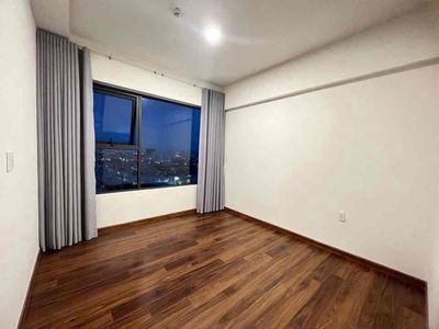 Rent apartment aka is 75 meters per 2 bathroom 9 million per month. 77 and sok.