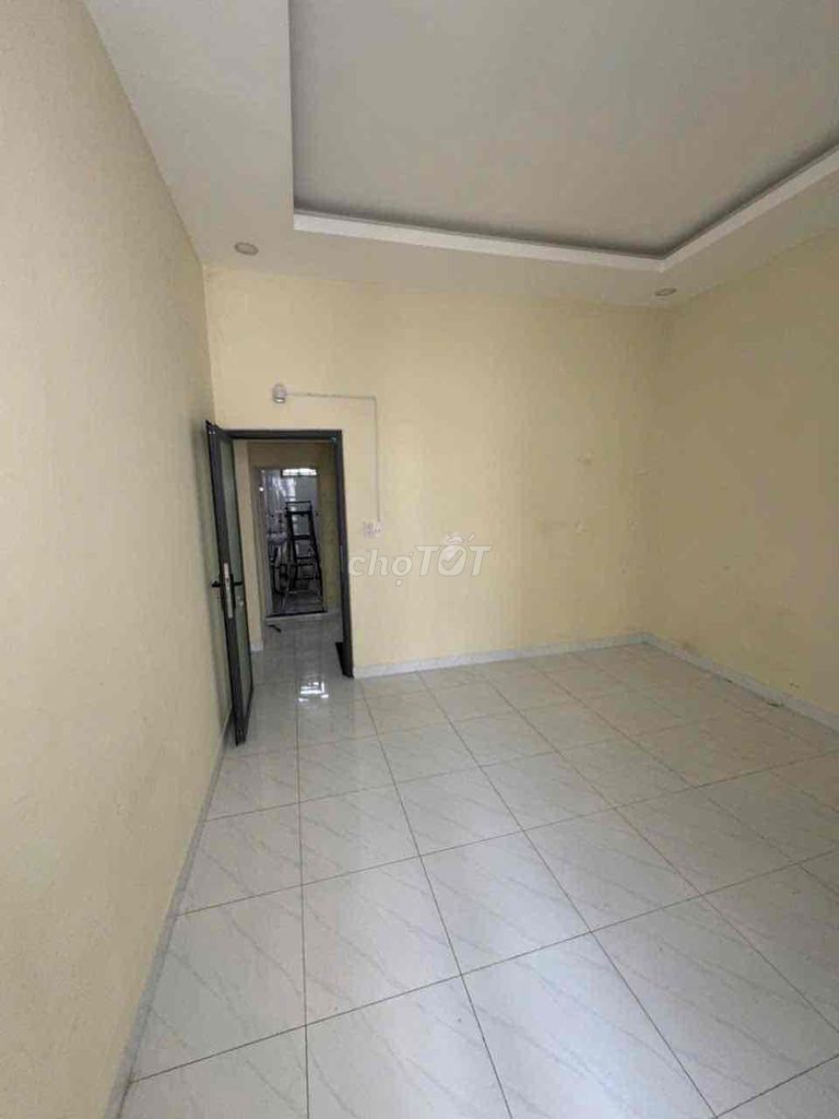 New house 4*12 meters a floor 2 bedroom 2 bathroom 1 .long xi xi/ xi