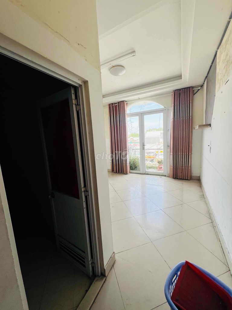 Rent one Lê Văn Lương.4 mx28 mm 4 bedroom 5 high school toilets