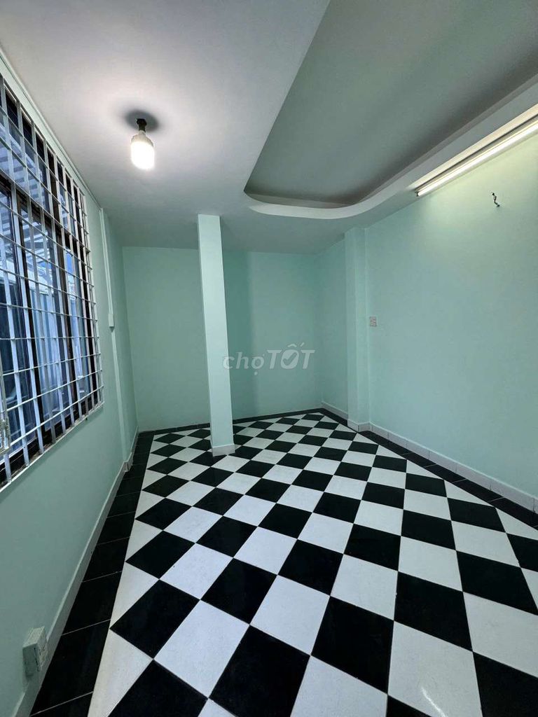 Hall 4 alley 8 M Ông Ích Khiêm