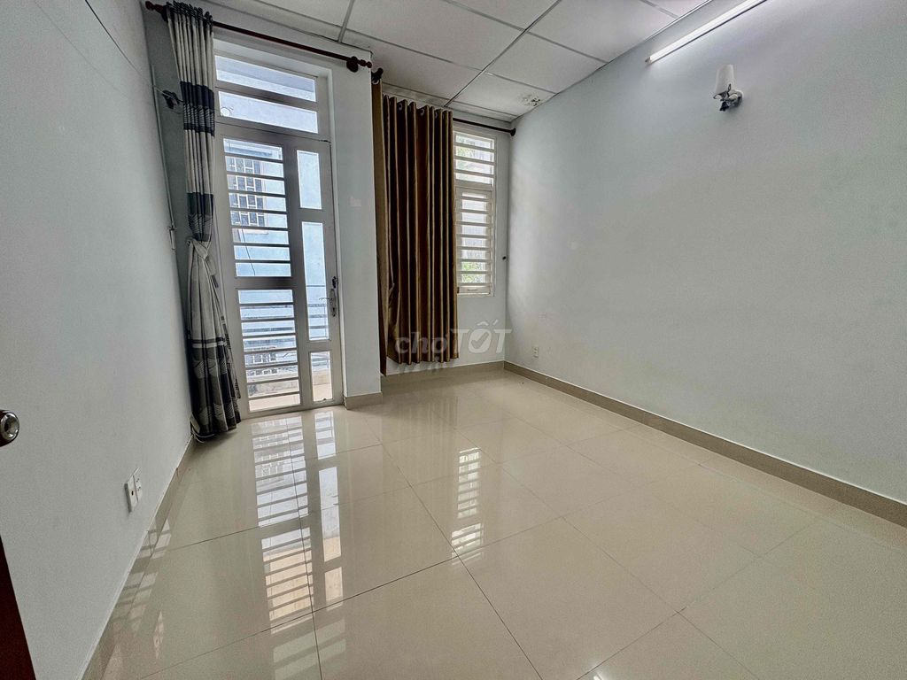 Rent the entire số 4 street, Gò Vấp-- 2 bedrooms.