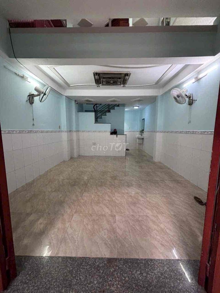 Phan Huy Ích Rent