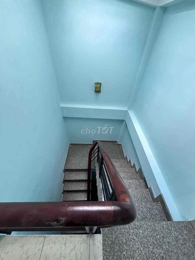 Phan Huy Ích Rent