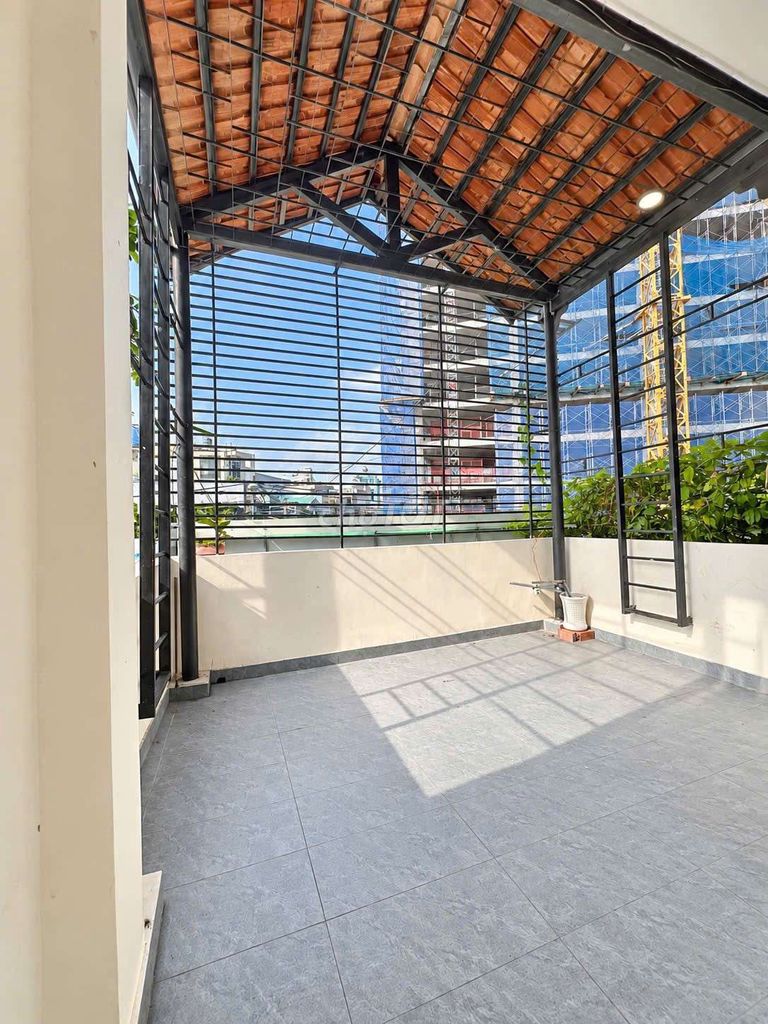 Nguyên Hồng 4x20 front house