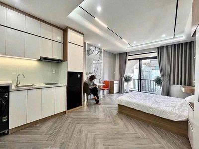 Studio 1 37 meters 2 Great Base Wood at Nguyễn Văn Thương near Metro