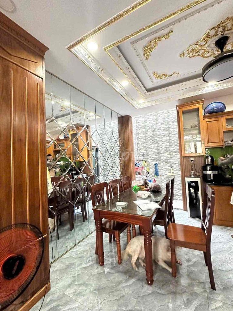 Rent a nice Tx25-5 bedroom full of furniture 6 tolet