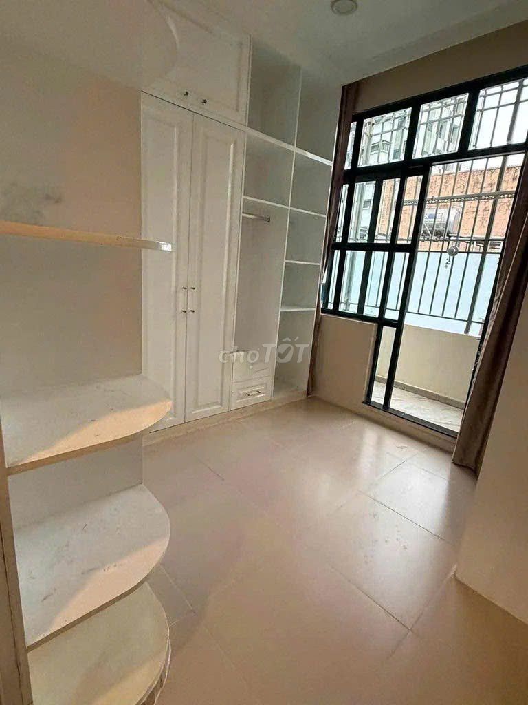 Super Vạn Kiếp 5 Bedrooms