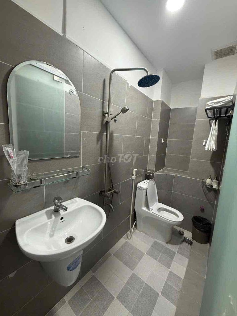 Rent the house as home/ks 1 Cô Giang, 0-3 Cầu Ông Lãnh, District 1.