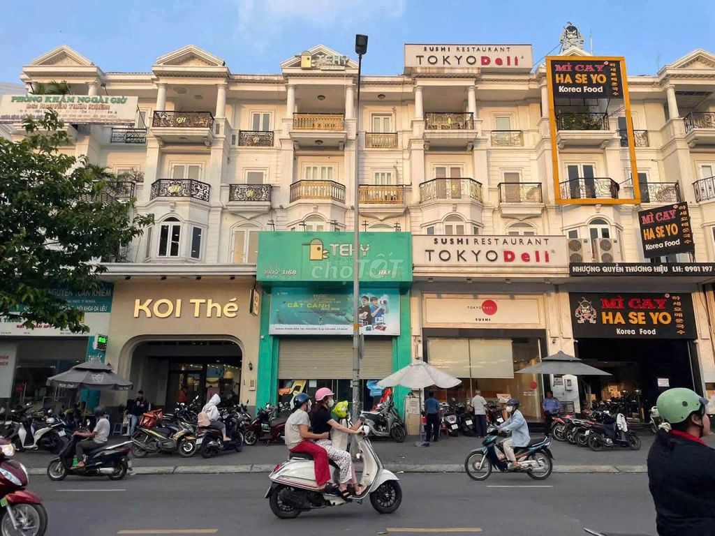 Rent for City Halley 5 Phan Văn Trị, Gò Vấp 6 x20 meters, 1 MM 3 stories