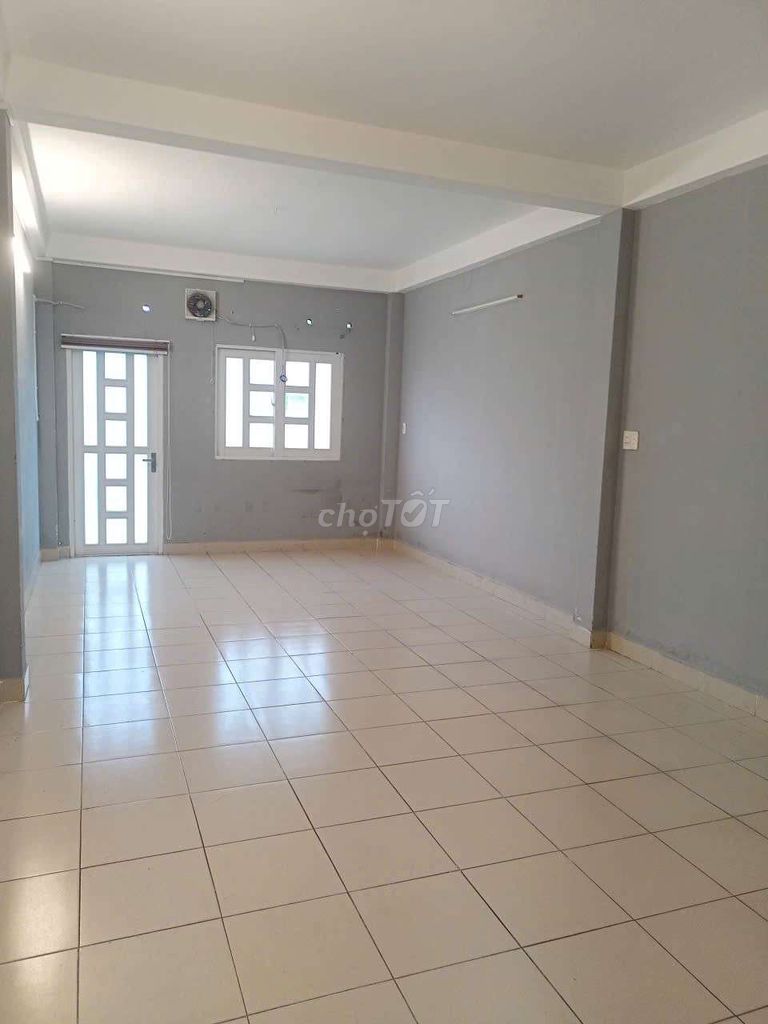 1.Q.0. Bank concentration for rent