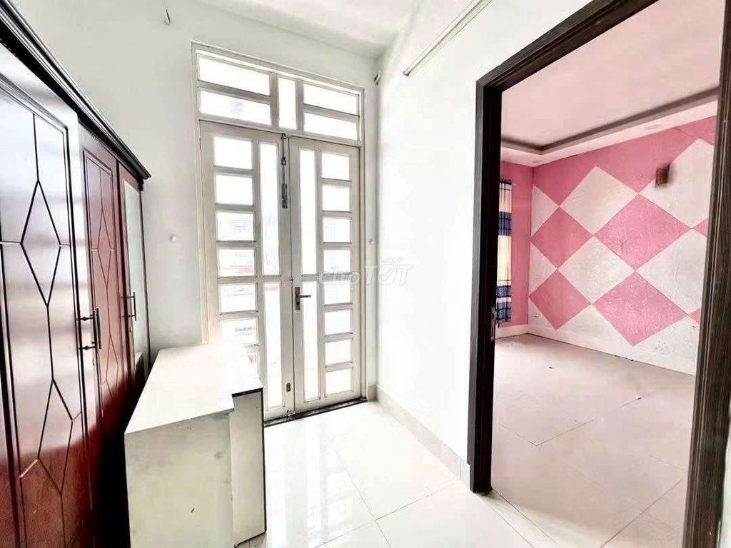 Rent the entire Gò Ô Môi alleyway, Phú Thuận, District 7, 7/2 X8,6, 3 t's