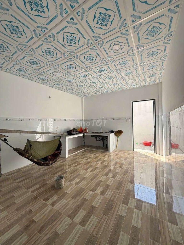 House 4401 meters near cv Git-dot-dozen-foot road - 10 million a month
