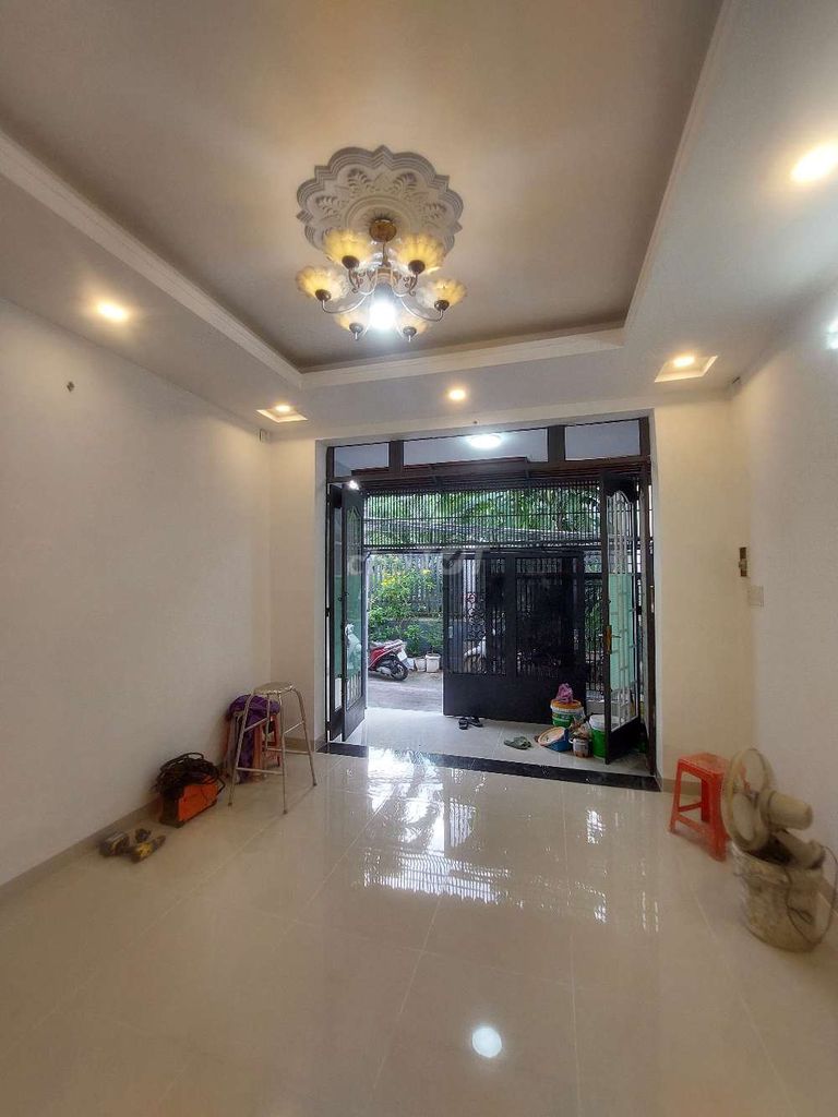 Rent a Phạm Hùng C4 area. 4 mm) 1 3rd floor