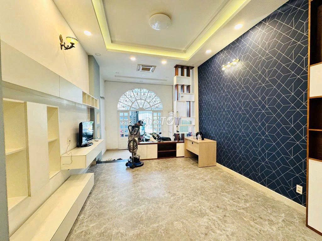 Rent a businessman Số 20_3 floors 4th floor security bedroom