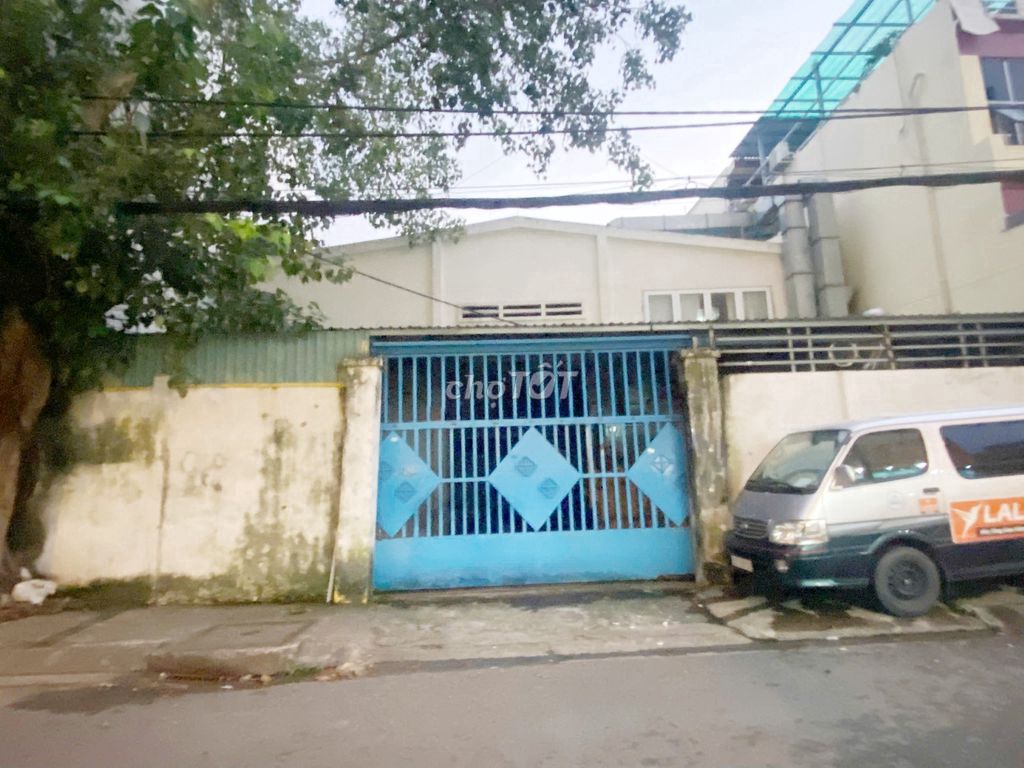 8 x 20 meters. 1 floor. 8 m Tô Hiệu.Gh:12 million