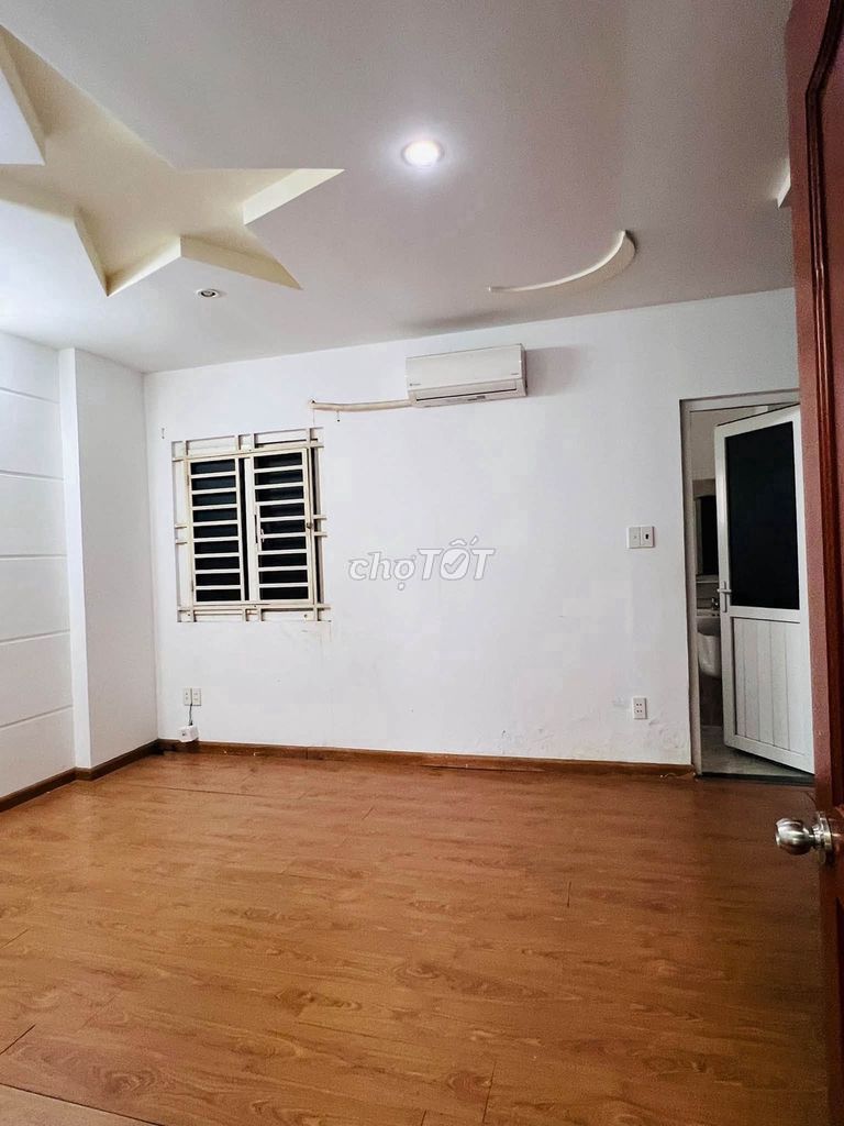 Rent a two-story apartment. Thạnh Xuân 25 District 12.