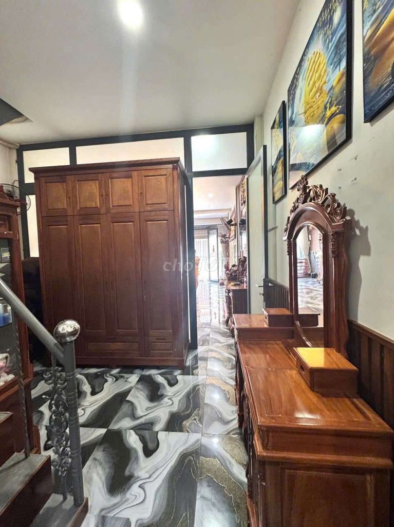 Số 8 Street [4 x16, 1 floor, 2 bedrooms] 10 million a month