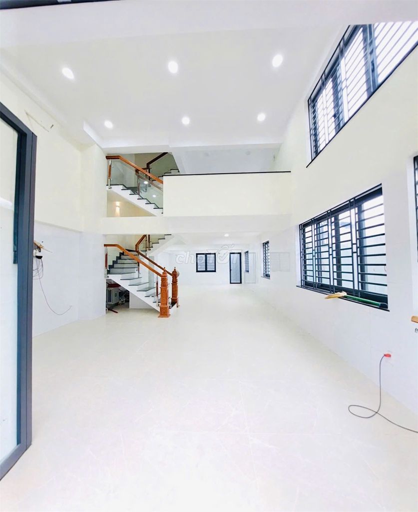 Rare!! 2th corner -392 CCao Thắng,210th District, 5x20 meters, 5 floors
