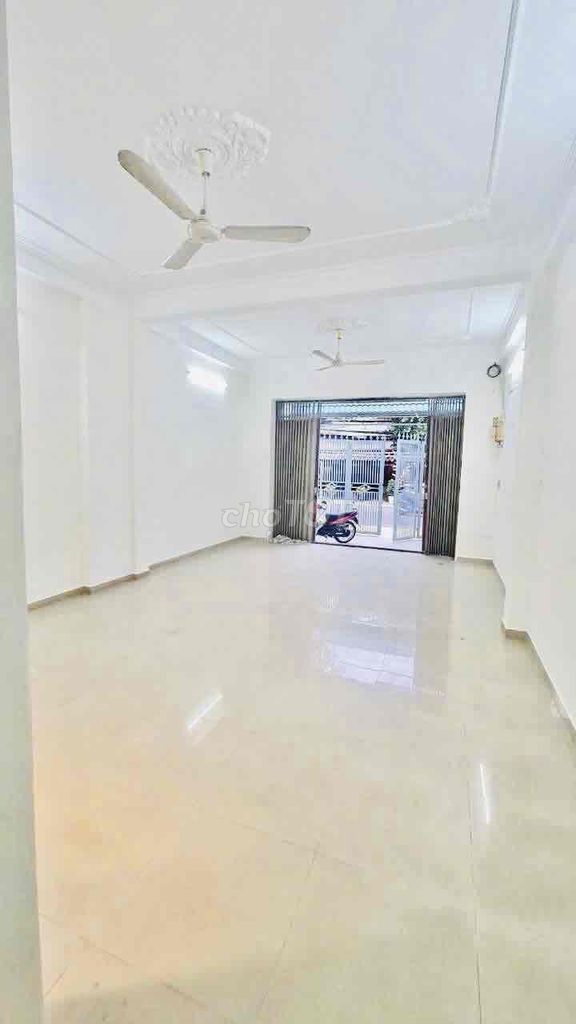 Rent a house right here in Park. Shield Tân Tạo. New