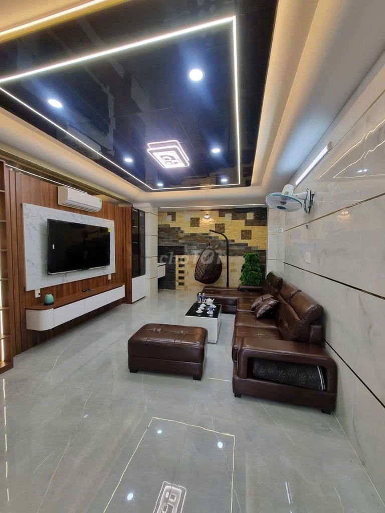 House 1/ Hương Lộ 2 has elevators: 4 m.17 meters per three-story float, 5 bedroom 7 toilets