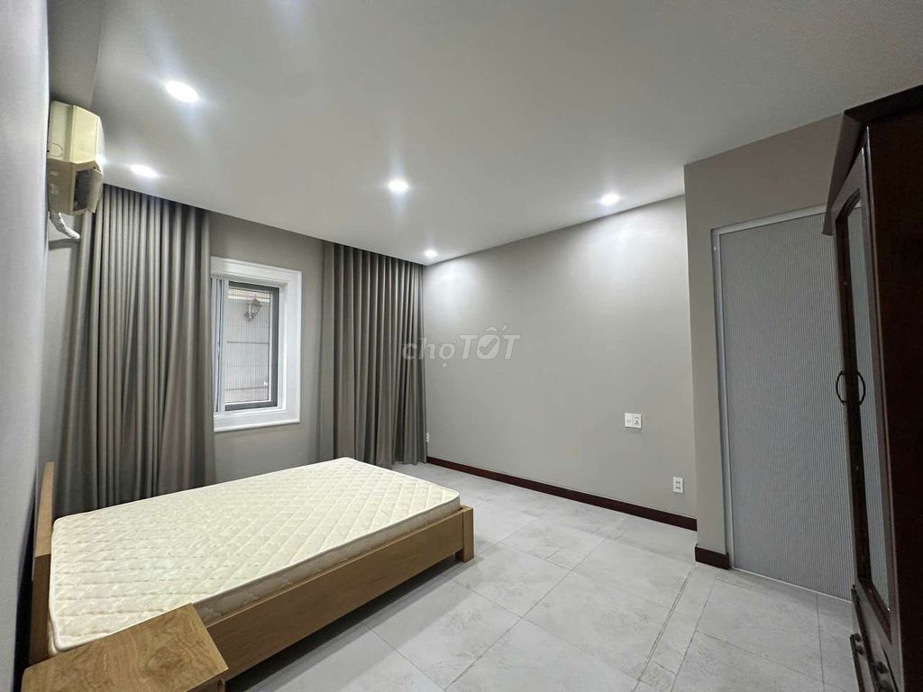 Rent the garden house. The pool. - Prosperity, Thảo Điền, District 2.