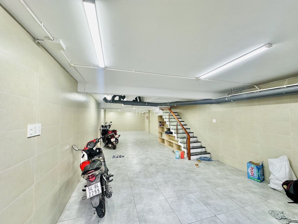 Rent the entire cityland park-hill-Plain 10 x 20 meters of vault 4-7 bedroom 5 toilets