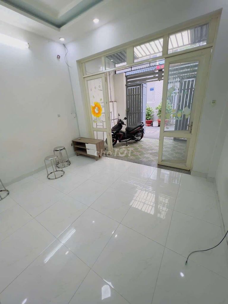 Rent 4 x 15 Lê Văn Thọ-711 Gò Vấp trafficway 2 bedrooms cost 8 million