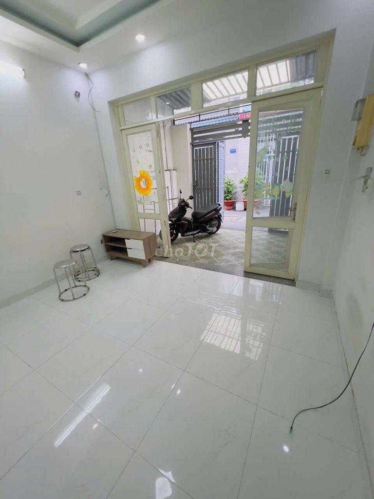 Rent 4 x 15 Lê Văn Thọ-711 Gò Vấp trafficway 2 bedrooms cost 8 million