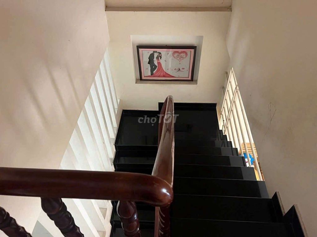 1 st floor 1st floor+st 2 bedroom 2 toilets 11 Linh Xuân. In gm+kd ol, vp