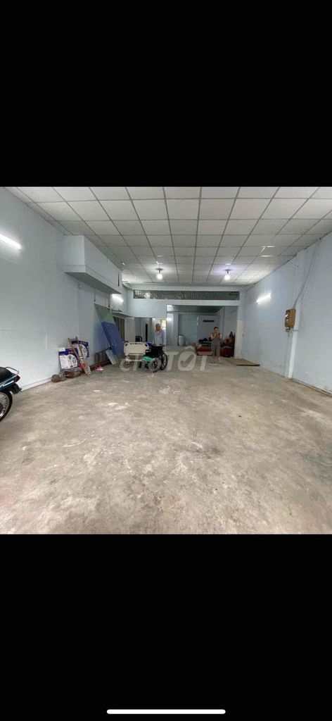 Rents Hiền Vương, closes, 17 million, 7 x20 meters