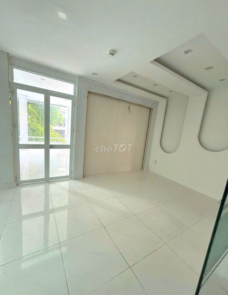 Rent the original apartment 685/ Xô Viết Nghệ Tĩnh street, Bình Thạnh