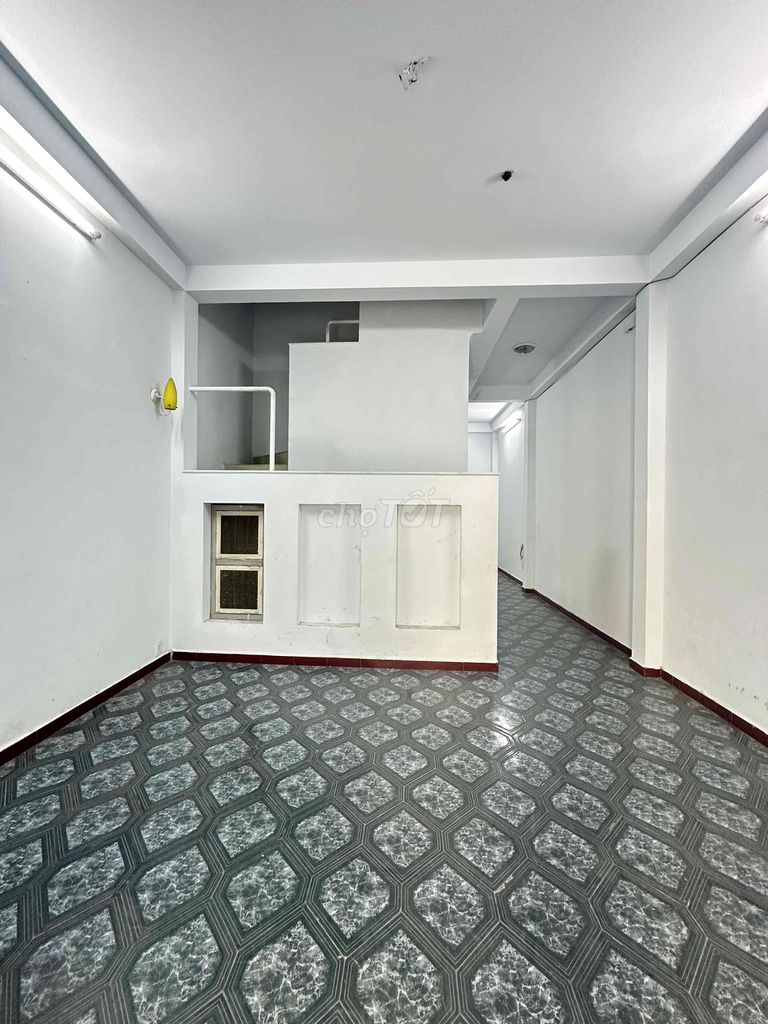 Need to rent the building 439 Nguyễn Văn Khối-7* 9 Gò Vấp