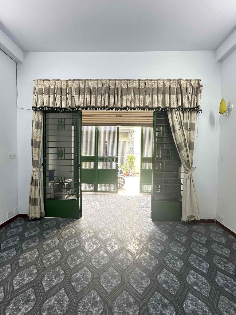 Need to rent the building 439 Nguyễn Văn Khối-7* 9 Gò Vấp