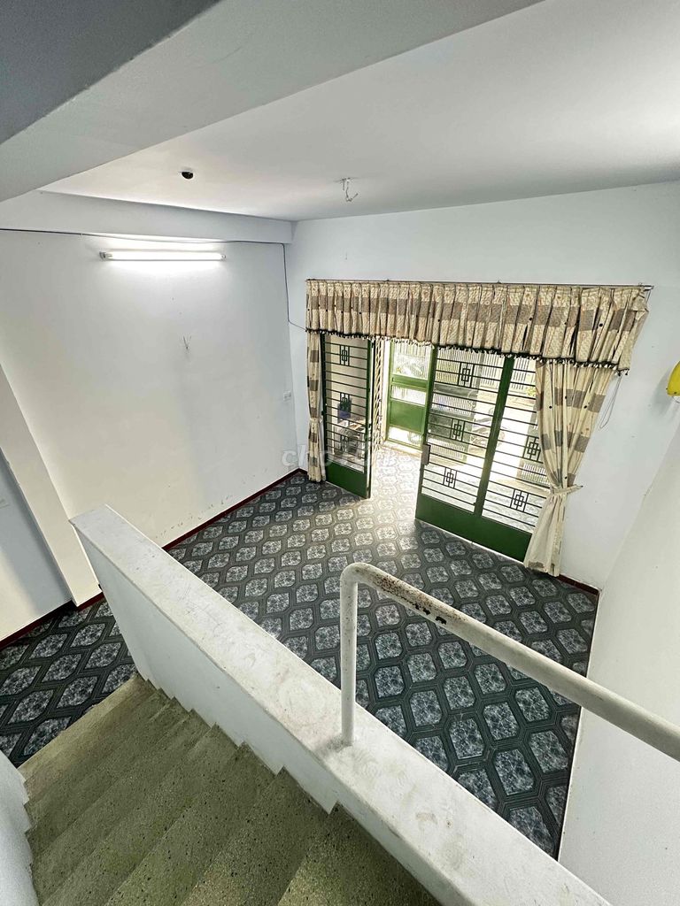 Need to rent the building 439 Nguyễn Văn Khối-7* 9 Gò Vấp