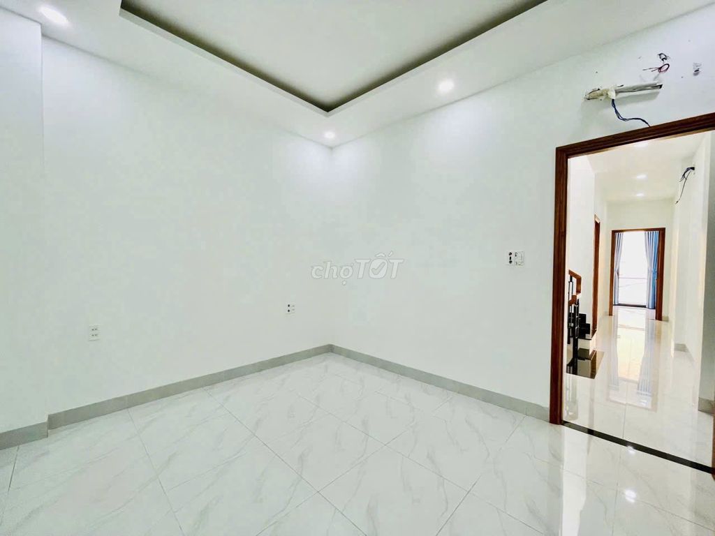 Need to rent a house 62/2 A Trần Mai Ninh-712 QTân Bình.