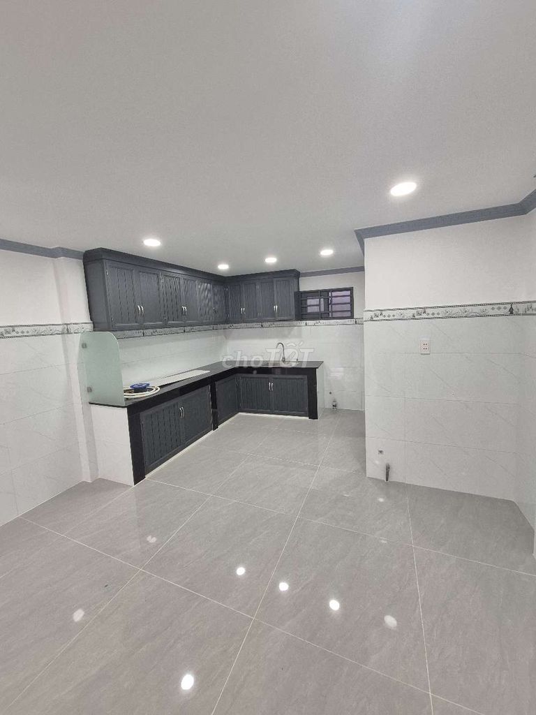 4x15 meters 2 new bedroom 2 % y hext Lê Trọng Tấn