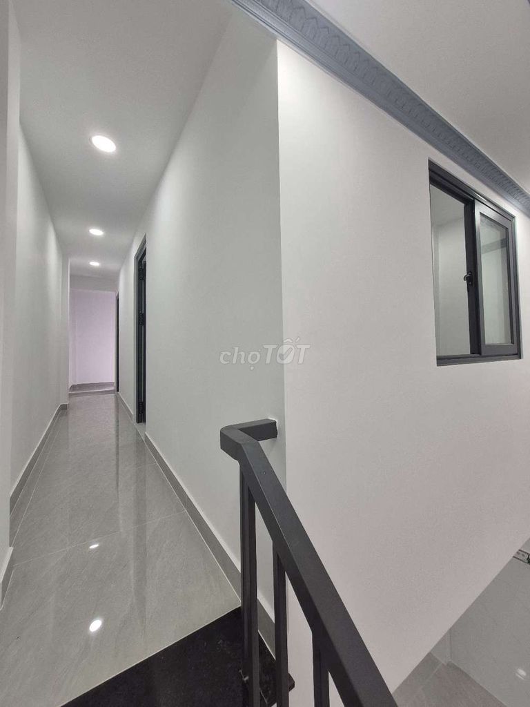 4x15 meters 2 new bedroom 2 % y hext Lê Trọng Tấn