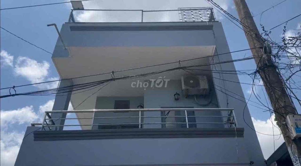 Rent 5 x 15-- Bà Điểm-- 8 million per month.