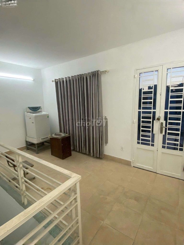 Renting Hoàng Quốc Việt Alley, Phú Thuận, 7-million/month District