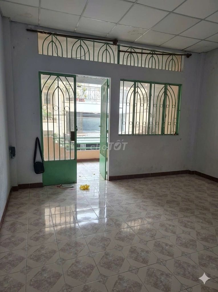 4 meters of Asci & Phú Thọ Hòa _4 x 10 m_2 Est. 2 Est. + 2 toilet + balcony