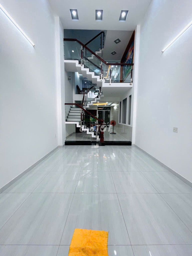 6-Face-Face Parkhouse: 4 x20 m -4 floor 5 bedroom_5 toilets