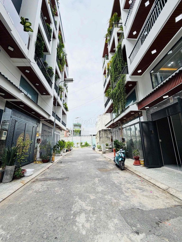 The 8m Trường Chinh 4 Lottrestrels House has 20 million cars with five toilets.