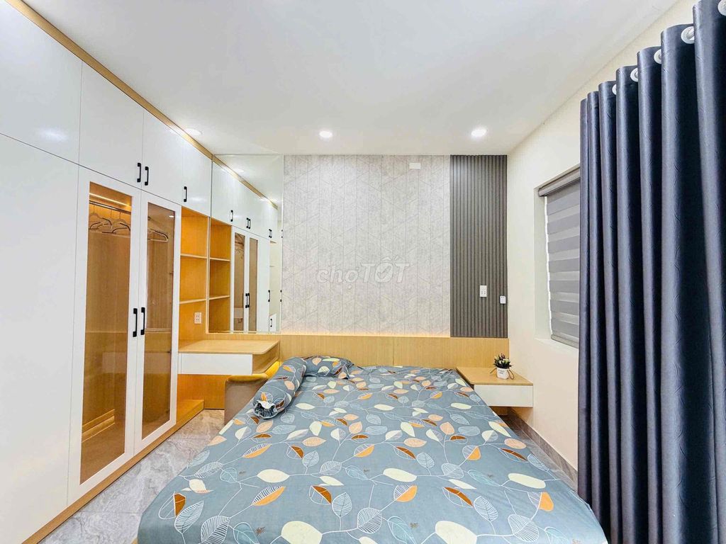 The 8m Trường Chinh 4 Lottrestrels House has 20 million cars with five toilets.