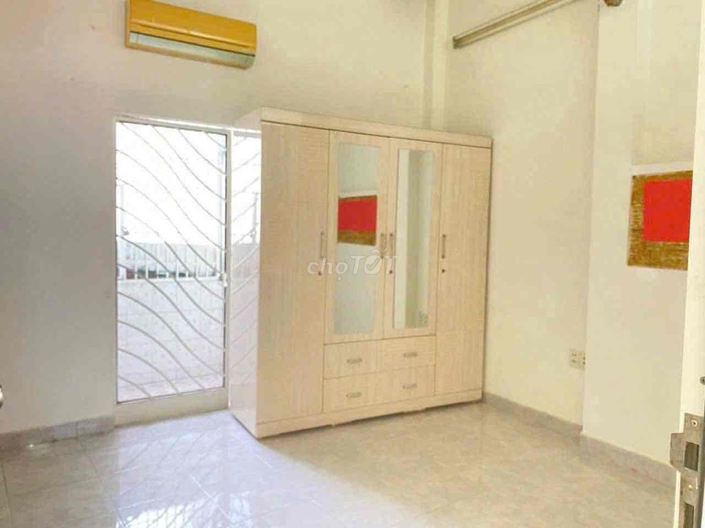 The square root of 2 Trần Xuân Soạn Alleys P.Tân Hưng-7.